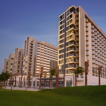 Damac Hills 2 Hotel, An Edge By Rotana Hotel Dubái Exterior foto